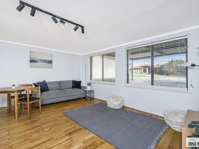 1A Fenton Way, Hillarys WA 6025