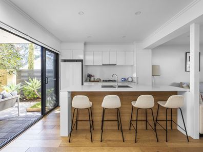 14A Shaw Place, Innaloo WA 6018