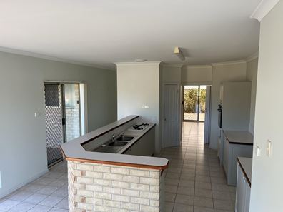 2 Agnes Close, Denmark WA 6333