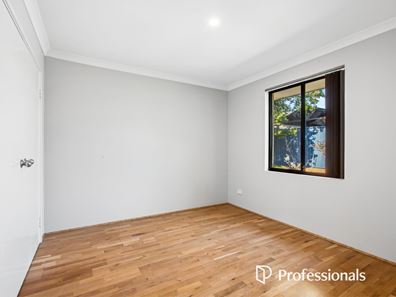 11 Honeydew Bend, Byford WA 6122