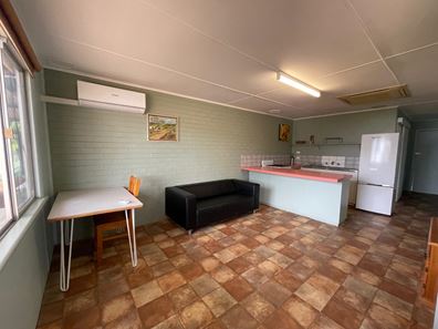 1/32 Mortimer Street, Kalbarri WA 6536