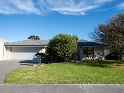 61 Scorpio Drive, Mckail WA 6330
