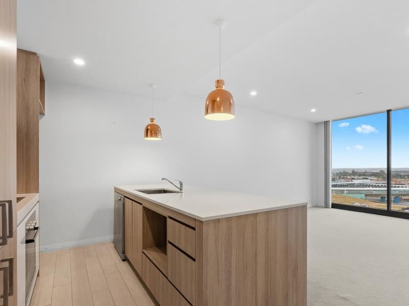 703/6 Baumea Way, Innaloo WA 6018
