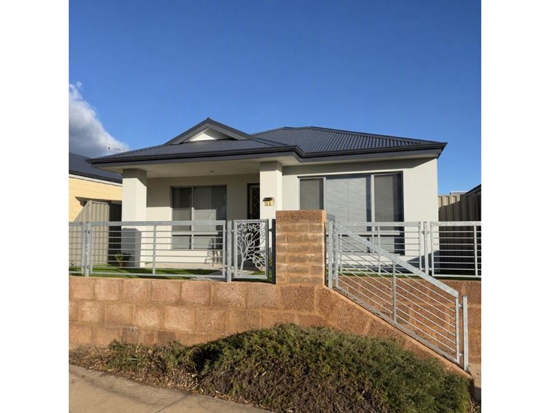 11 Carroll Lane, Byford WA 6122