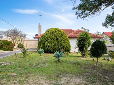 22 Eastbourne Crescent, Nollamara WA 6061