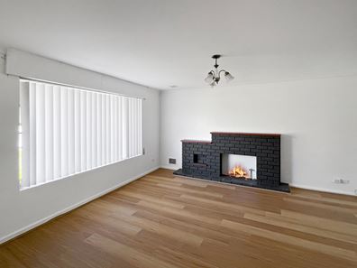 58 Parkin St, Rockingham WA 6168