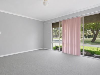 43 Grange Drive, Cooloongup WA 6168