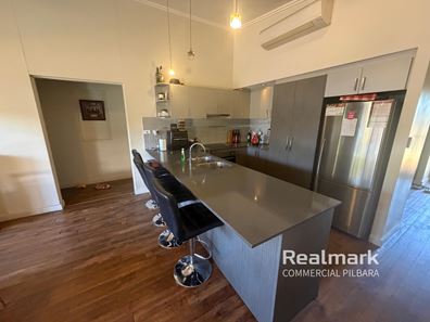 7 Eagle Rock Turn, Newman WA 6753