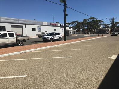 Shop 3/91 Gardiner Street, Moora WA 6510