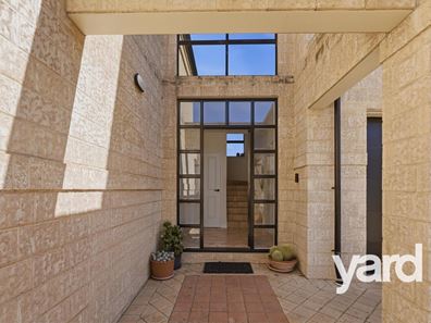 1 Fairview Street, Coogee WA 6166