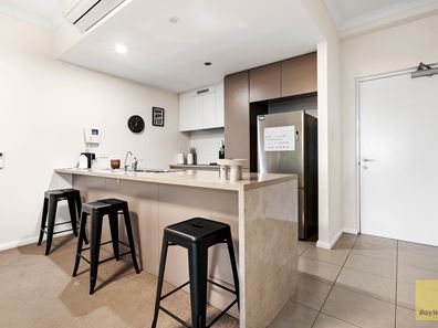 30/23 Junction Boulevard, Cockburn Central WA 6164