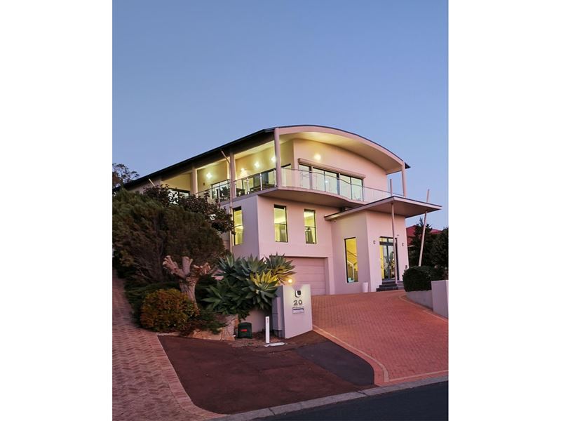 20 Winthrop Avenue, College Grove WA 6230