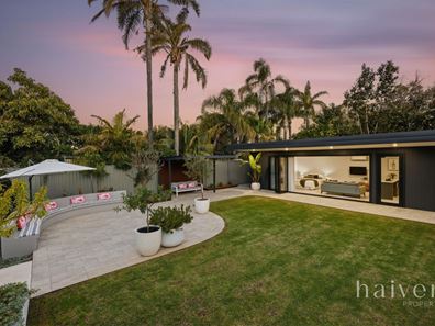 36 Williams Road, Melville WA 6156