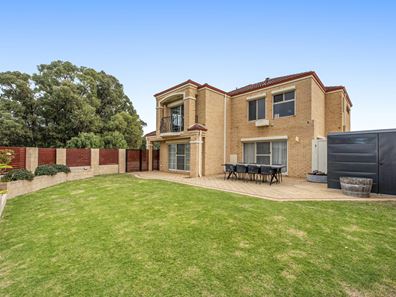 27 Berryessa Parkway, Secret Harbour WA 6173