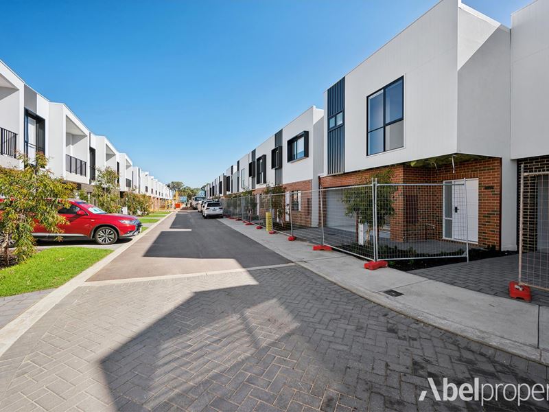 14/315 Harbourne Street, Glendalough
