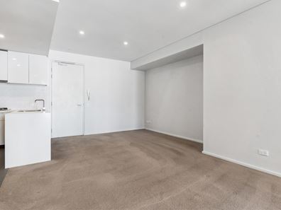 32/1 Hallam Way, Rivervale WA 6103