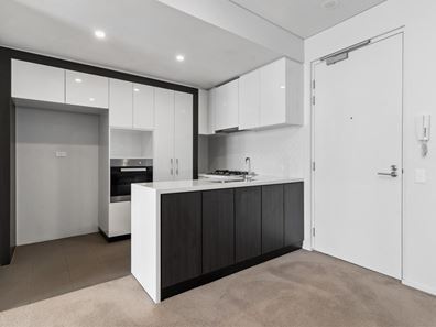 32/1 Hallam Way, Rivervale WA 6103