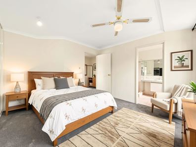 21 Manders Way, Singleton WA 6175
