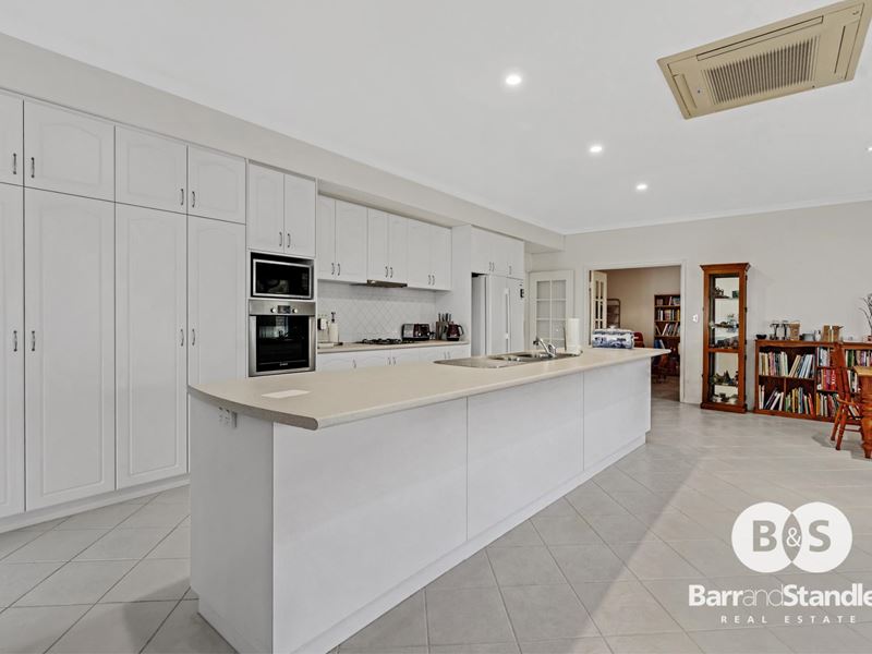 20 Friesian Way, Eaton