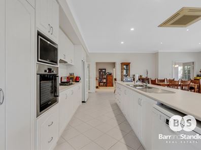 20 Friesian Way, Eaton WA 6232