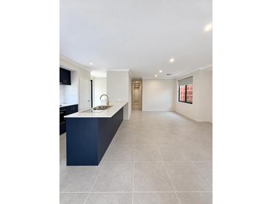 2 Caramel La, Henley Brook WA 6055