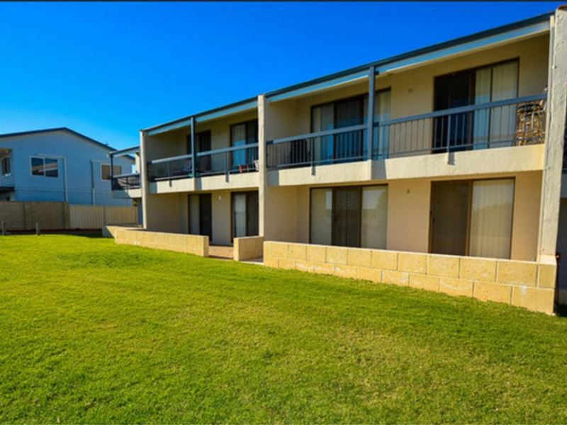 3/24 Halls Head Parade, Halls Head
