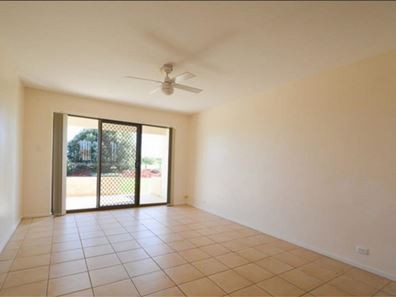 3/24 Halls Head Parade, Halls Head WA 6210
