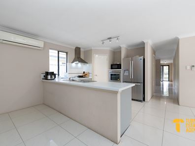 14 Beauchamp Loop, Wellard WA 6170