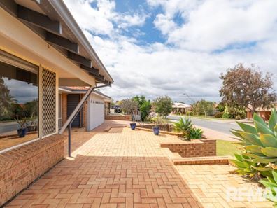 137 Glencoe Loop, Kinross WA 6028