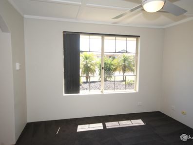 7A Dress circle, Warnbro WA 6169