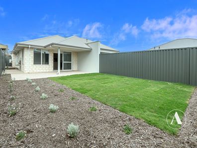 19A Fairy Way, Dudley Park WA 6210