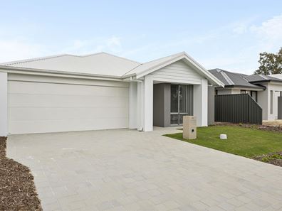 65 Diane Avenue, Henley Brook WA 6055