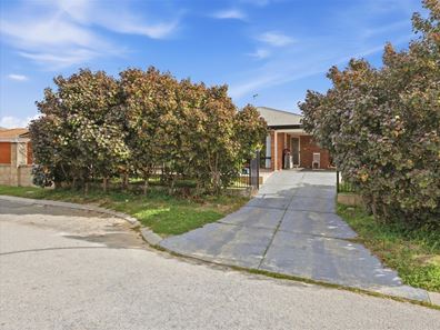9 Hastie Close, Brookdale WA 6112