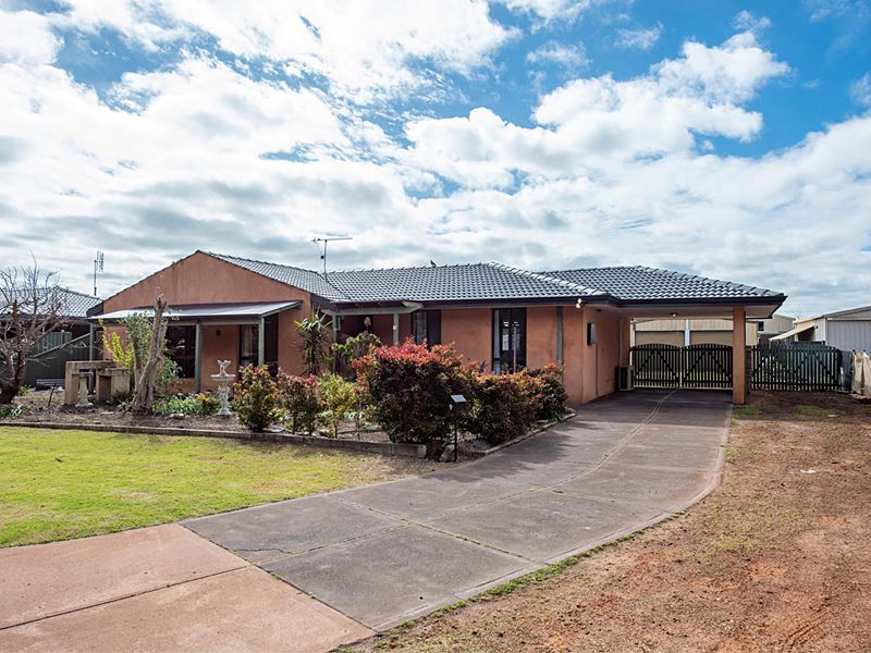 9 Langridge Pl, West Busselton WA 6280
