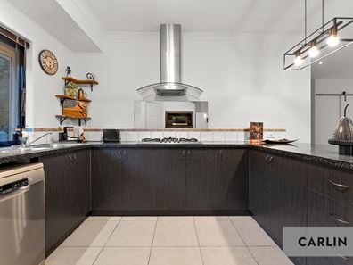 6 Garron Rest, Canning Vale WA 6155