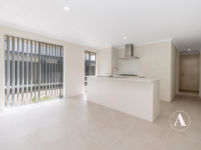 33A Dudbrook Way, Dudley Park WA 6210