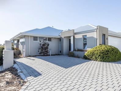 1/40 Roccella Loop, Ashby WA 6065