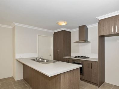 1/40 Roccella Loop, Ashby WA 6065