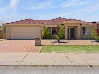 13 Nevis Lane, Canning Vale WA 6155