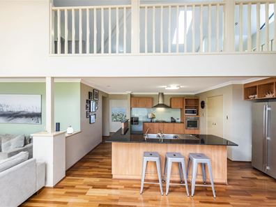 39A Mullings Way, Myaree WA 6154