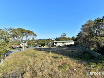 22 Baloo Cres, Falcon WA 6210