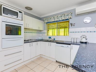 15 Griffith Way, Thornlie WA 6108