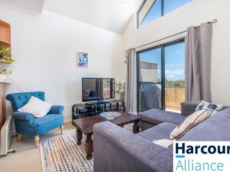 43/164 Lakeside Drive, Joondalup