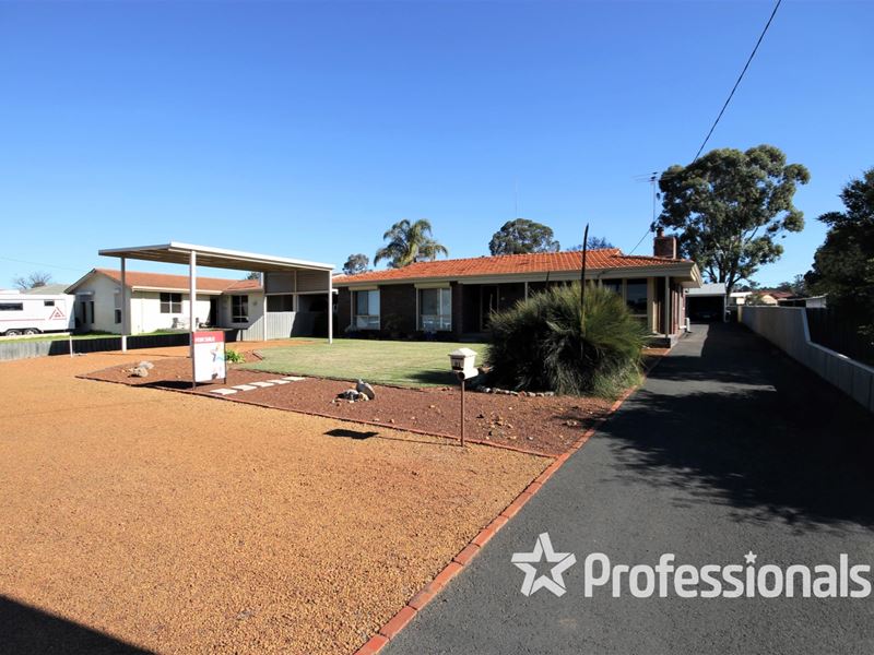 91 Swanstone Street, Collie