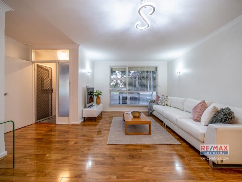 31 Frimley Way, Morley WA 6062