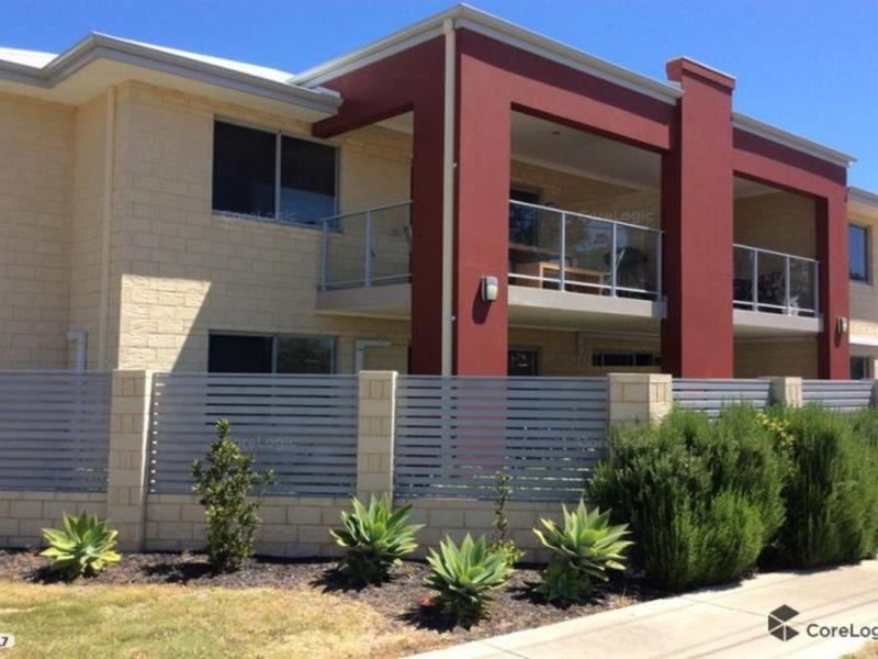 4/351 Sevenoaks Street, Cannington WA 6107