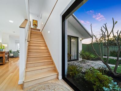 6/1 Anzac Terrace, Bassendean WA 6054