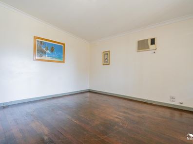 44 Finchley Crescent, Balga WA 6061