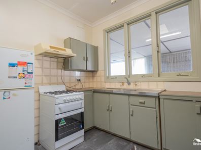 44 Finchley Crescent, Balga WA 6061