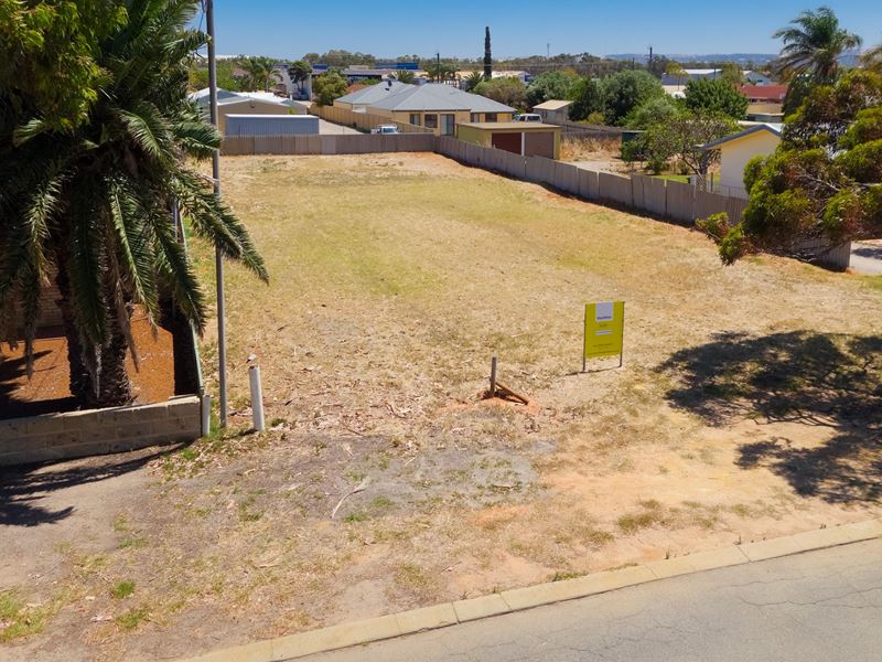211 First Street, Wonthella
